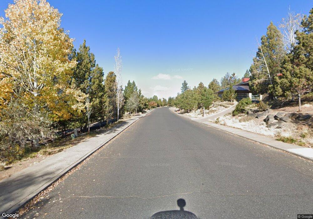 3 NW 3 Sisters Dr, Bend, OR 97701 - photo 1