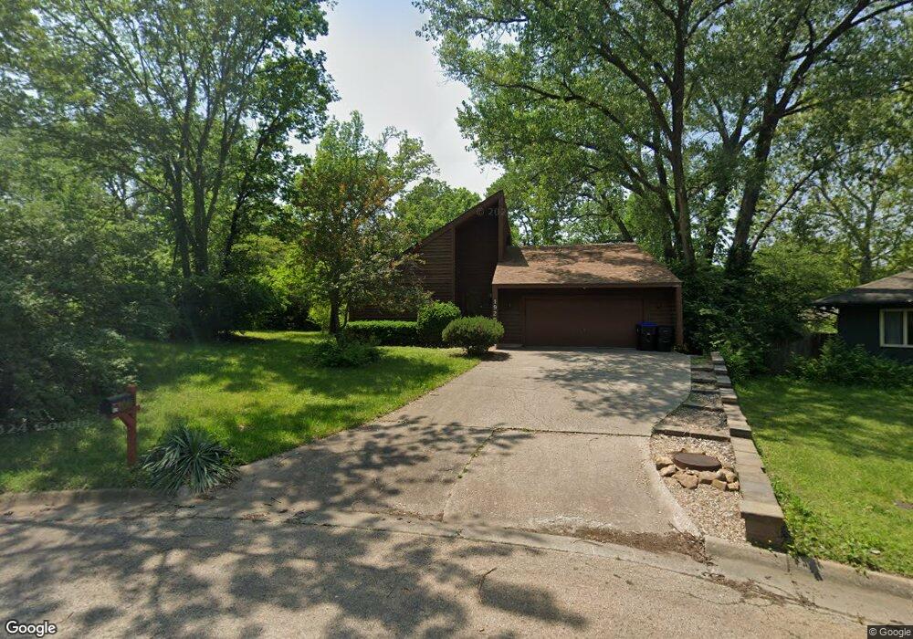 1925 SW Sieben Ct, Topeka, KS 66611 - photo 1