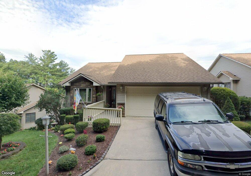 52 Park Ave, Asheville, NC 28803 - photo 1