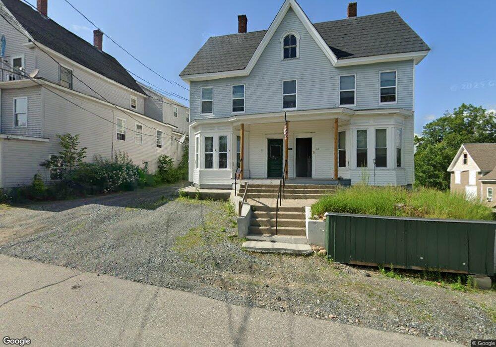 26-28 Depot St 28-2, Hillsborough, NH 03244 - photo 1