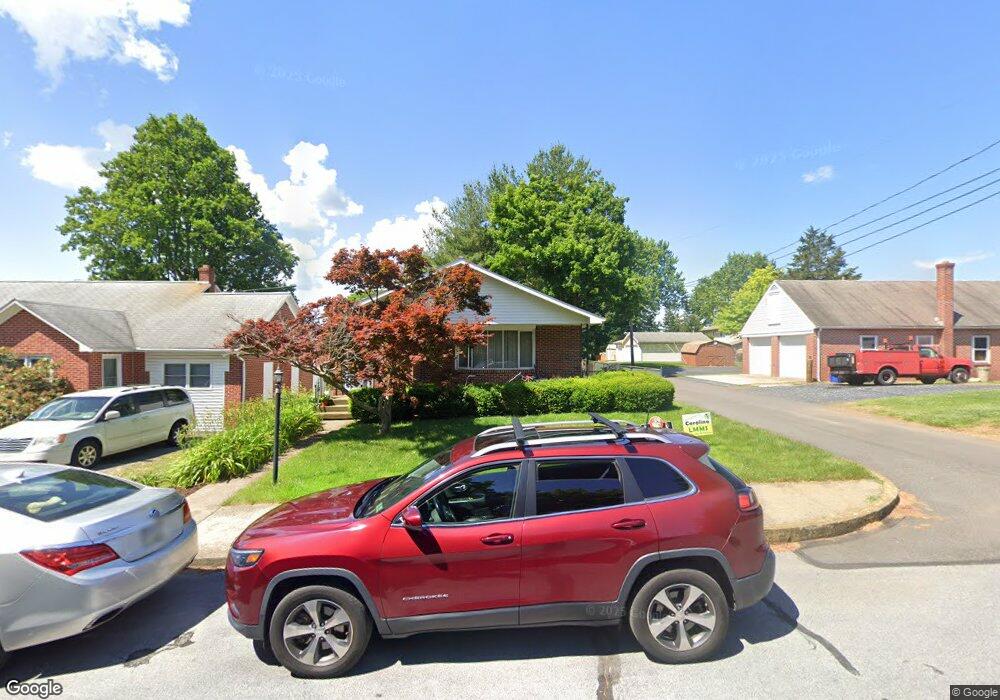 112 N 8th St unit 114, Emmaus, PA 18049 - photo 1