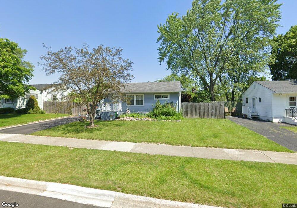 2812 Navaho Rd unit 3, Waukegan, IL 60087 - photo 1