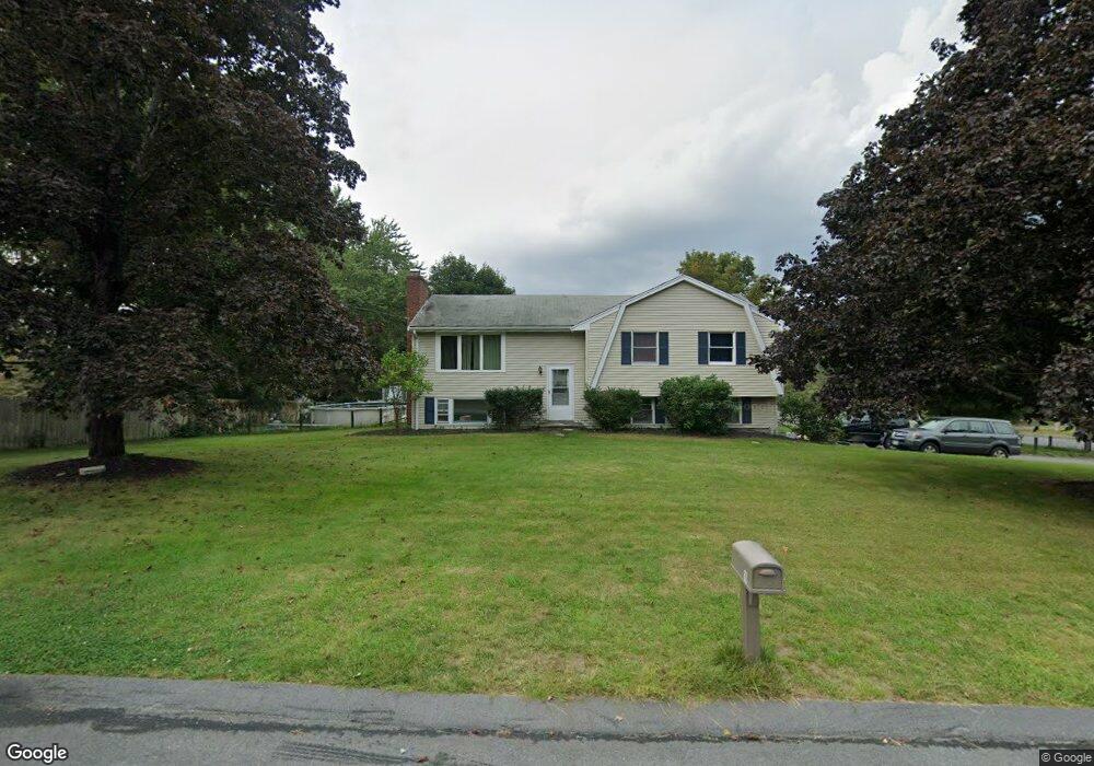 10 Grandview Dr, Franklin, MA 02038 - photo 1