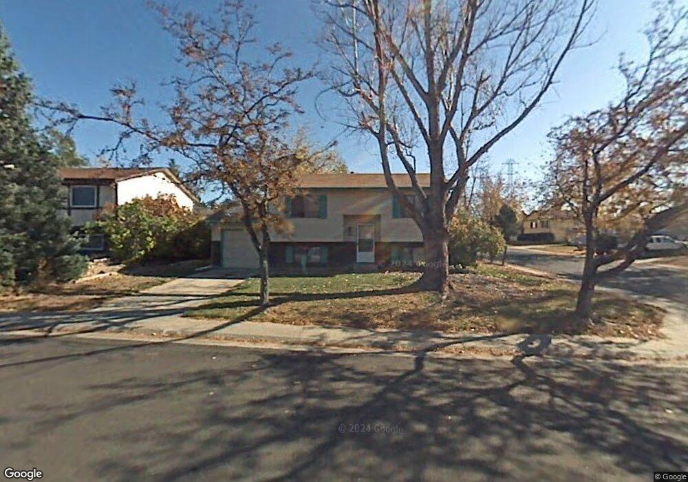 1898 S Olathe St, Aurora, CO 80017 - photo 1