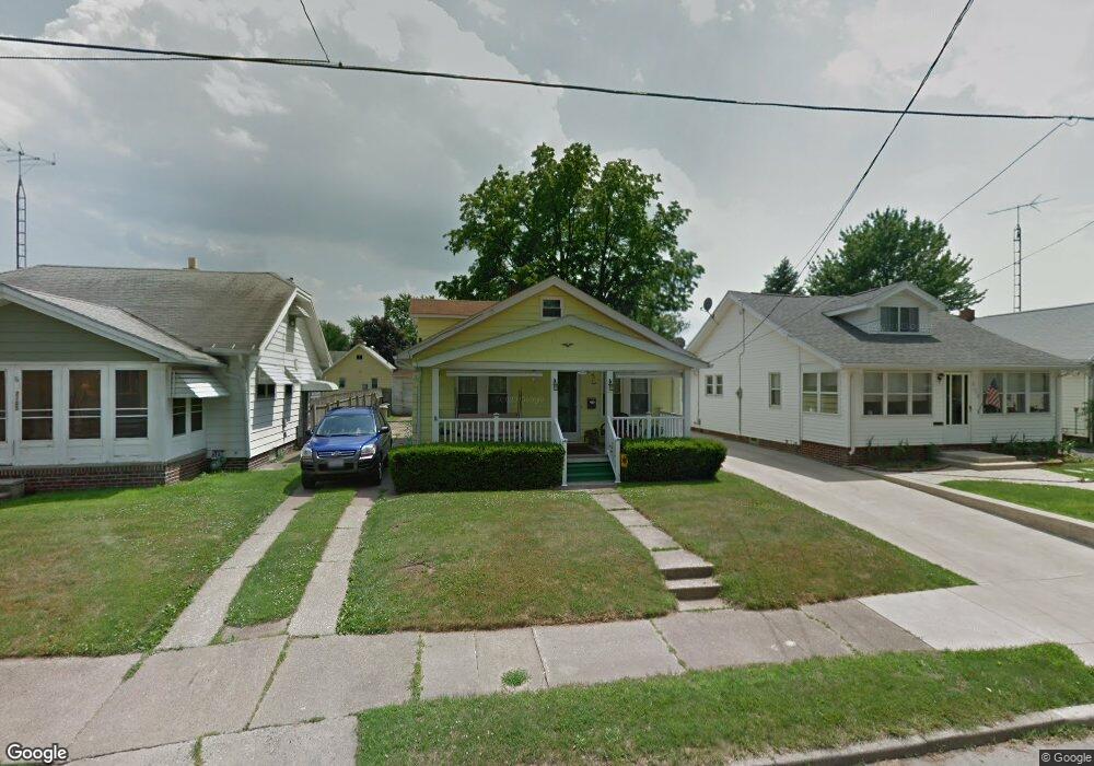 2109 Fairfax Rd, Toledo, OH 43613 - photo 1