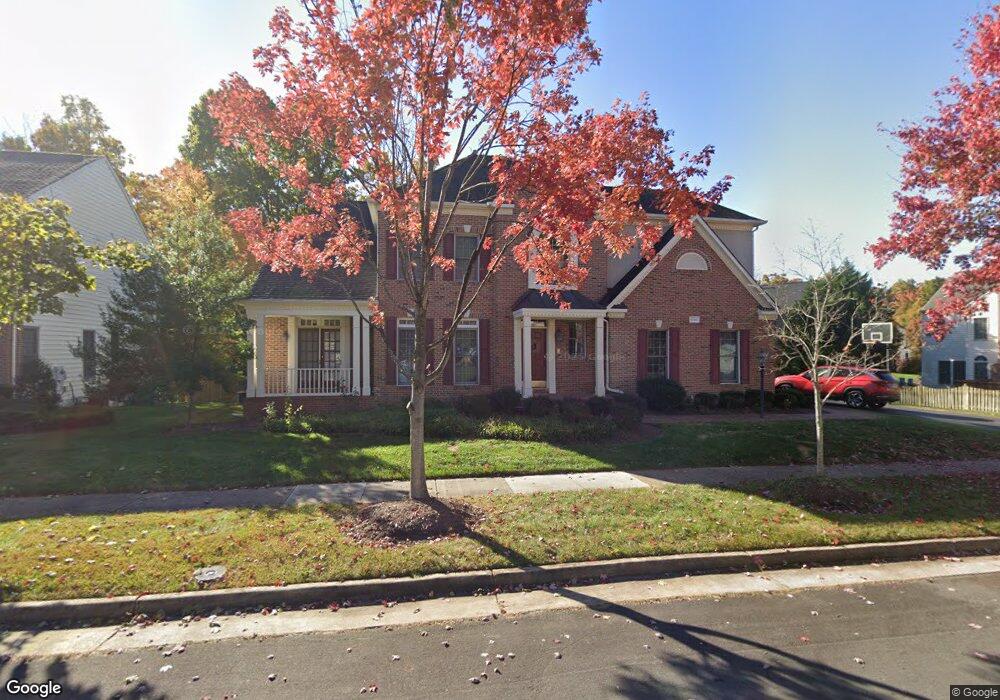 43349 St Andrews St, Chantilly, VA 20152 - photo 1