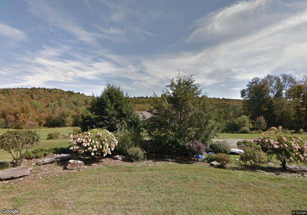 380 Boyd Hill Rd, Wilmington, VT 05363 - photo 1