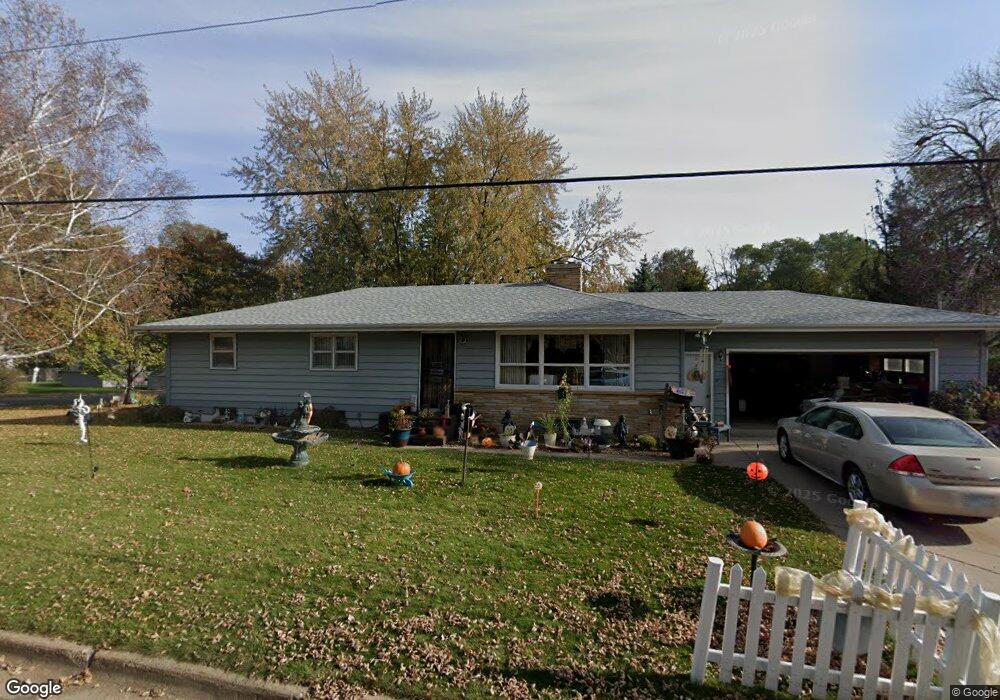 316 4th St N, Sauk Rapids, MN 56379 - photo 1