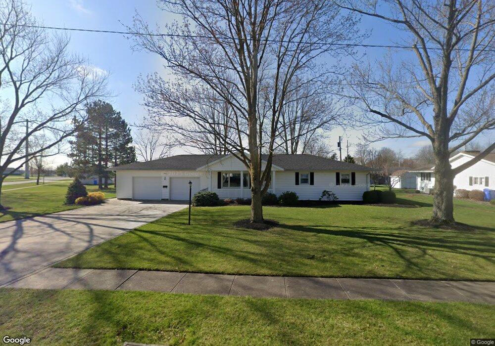 512 Veach St, Columbus Grove, OH 45830 - photo 1