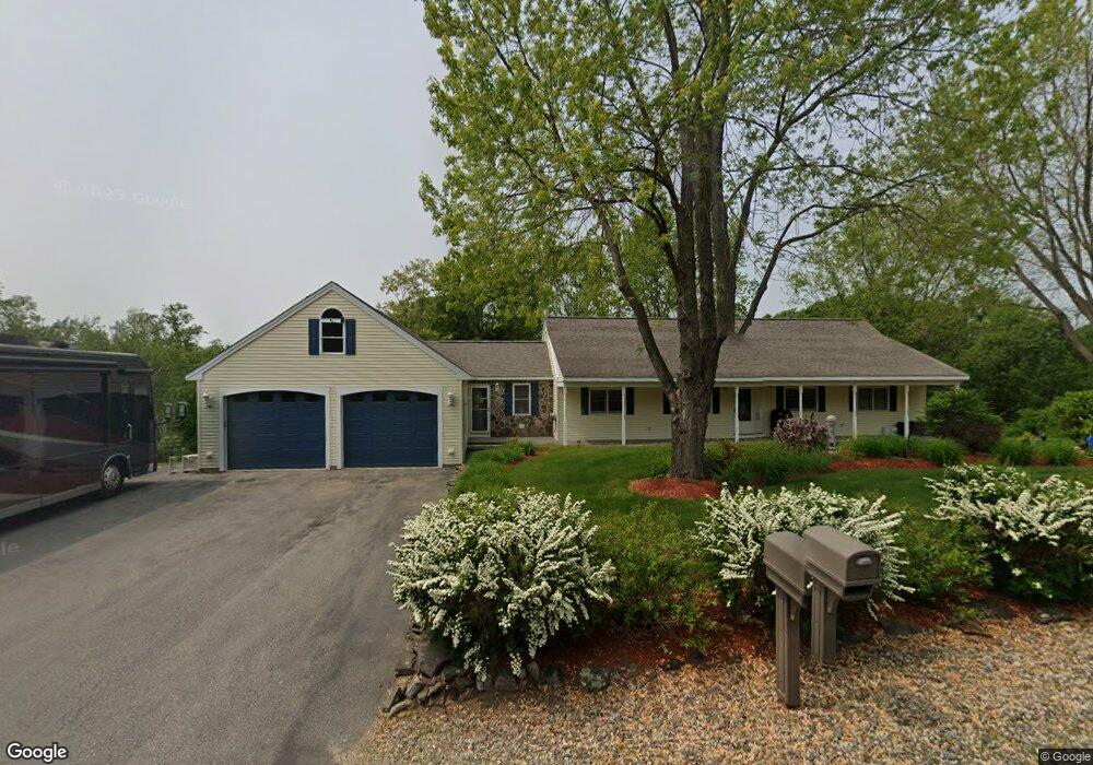 11 James St, Derry, NH 03038 - photo 1