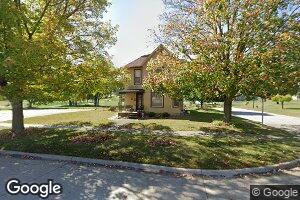 402 S Main St, Elkader, IA 52043