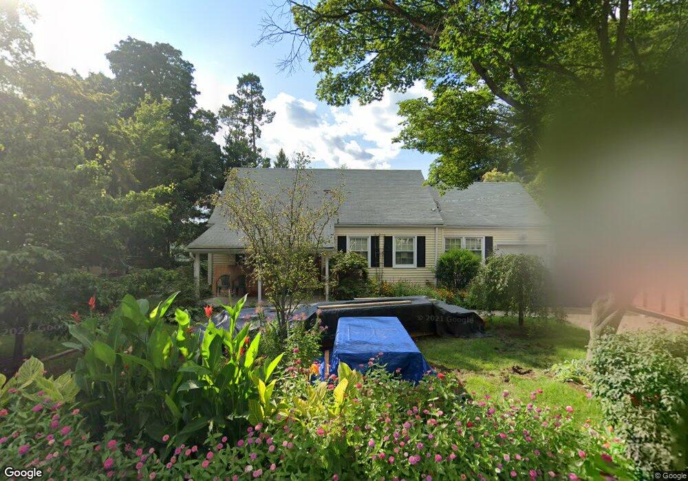 9 Half Moon Ln, Tarrytown, NY 10591 - photo 1