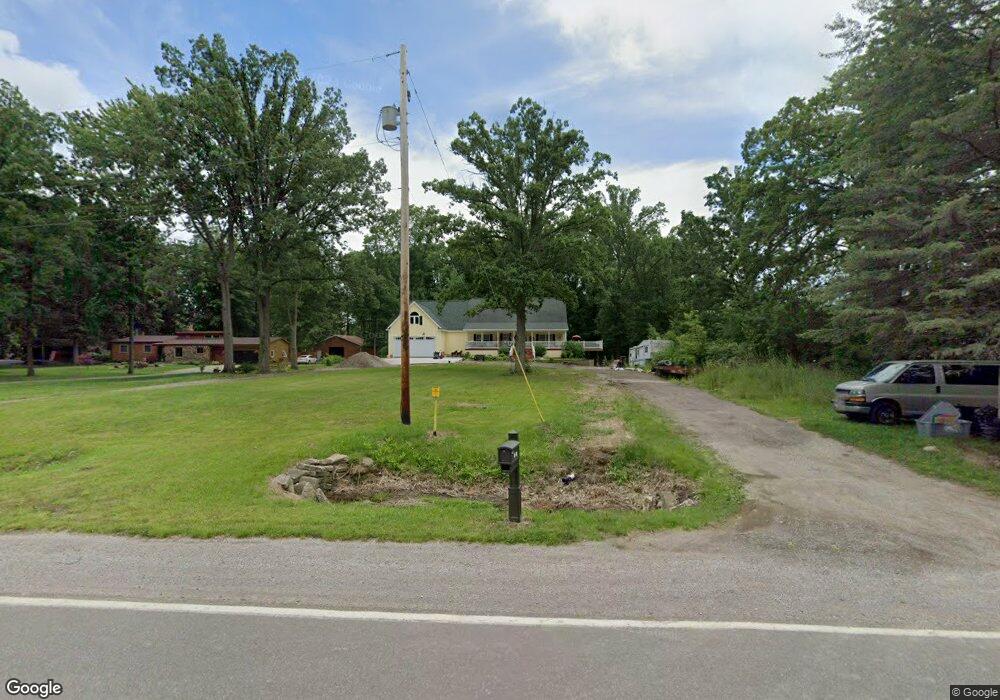 8257 Hill Rd, Swartz Creek, MI 48473 - photo 1