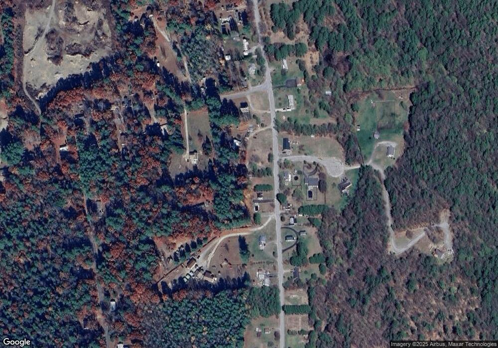 643 Plain Rd, Hinsdale, NH 03451 - photo 1