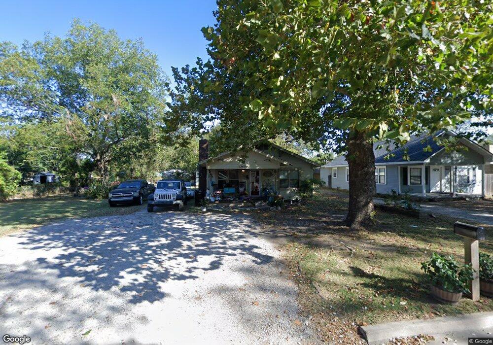 714 W 19th St, Ada, OK 74820 - photo 1