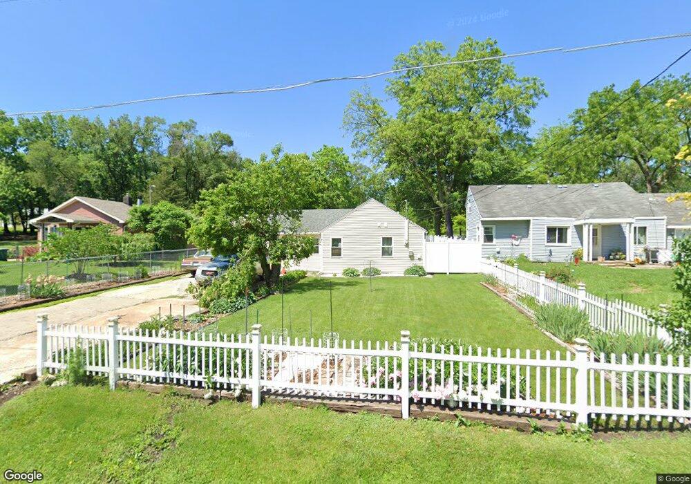 4700 NE 30th St, Des Moines, IA 50317 - photo 1