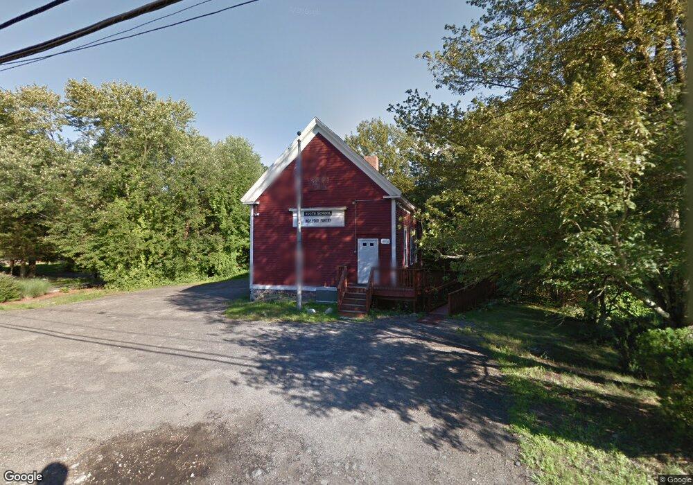 142 Chestnut St unit 1, Wilmington, MA 01887 - photo 1