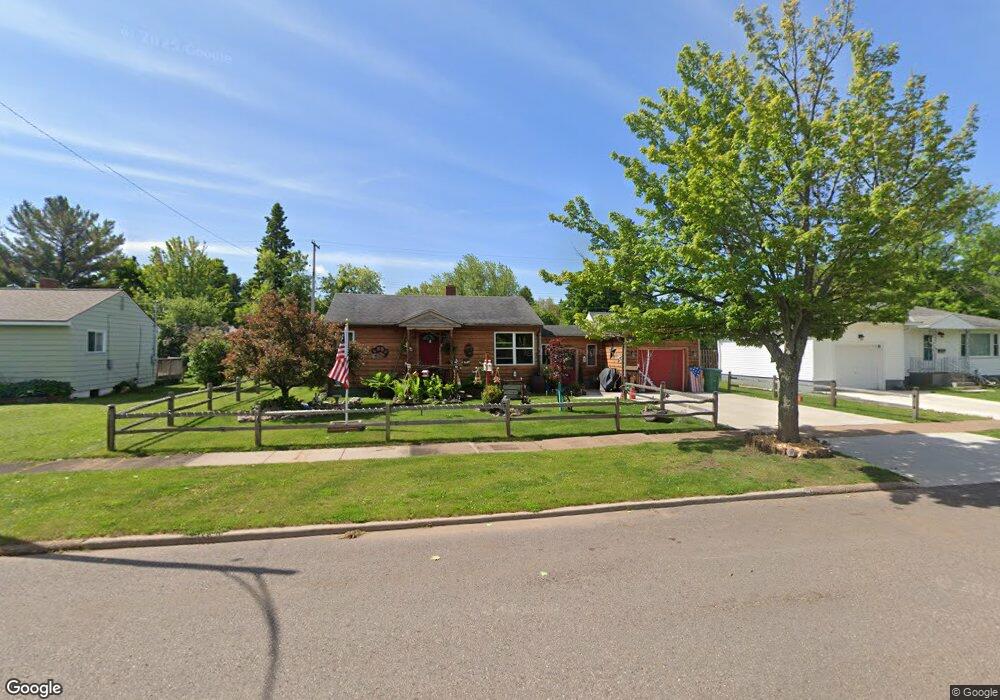 772 Poplar St, Ishpeming, MI 49849 - photo 1