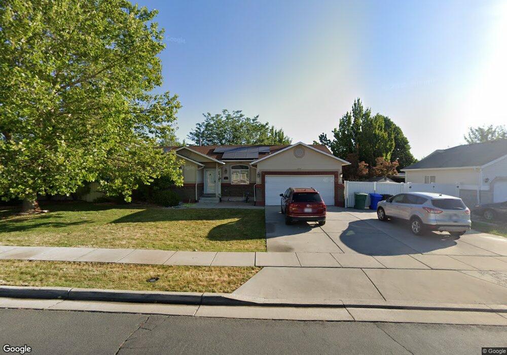 5014 Woodburne Rd, West Jordan, UT 84081 - photo 1