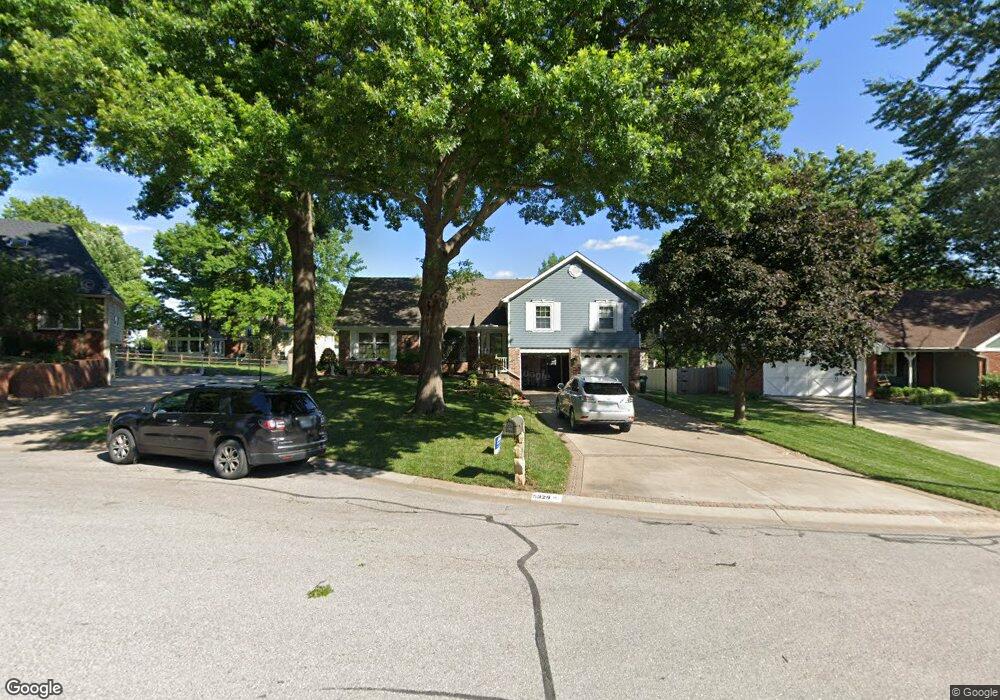 5329 Larsen Ln, Shawnee, KS 66203 - photo 1