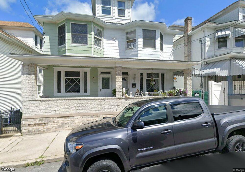 517 E Bertsch St, Lansford, PA 18232 - photo 1