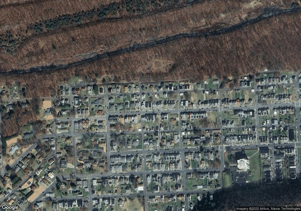 1535 W Walnut St, Coal Township, PA 17866 - photo 1