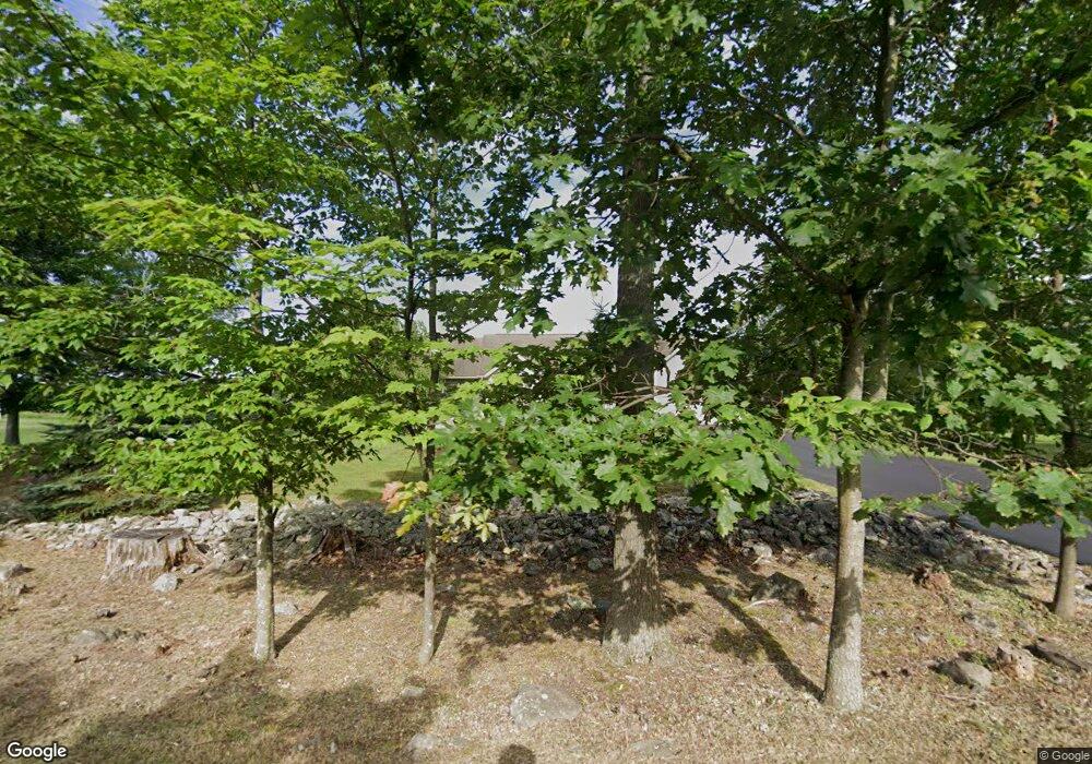 6 Pleasantview Dr, Mountain Top, PA 18707 - photo 1