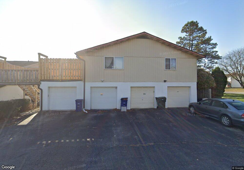 651 Cherry Ridge Rd unit 29E, Columbus, OH 43228 - photo 1