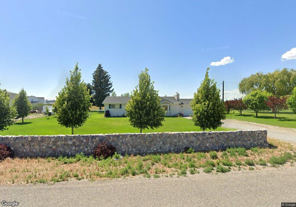 42 S 1050 W, Blackfoot, ID 83221 - photo 1