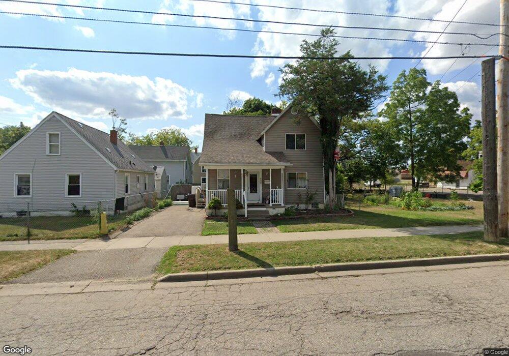 609 N Butler Blvd, Lansing, MI 48915 - photo 1