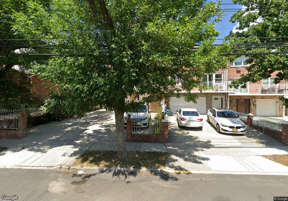 14551 Willets Point Blvd, Whitestone, NY 11357 - photo 1