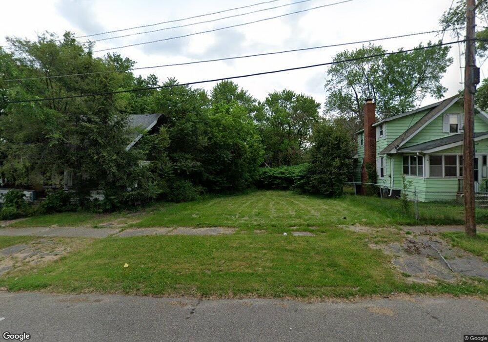 1629 E Hamilton Ave, Flint, MI 48506 - photo 1