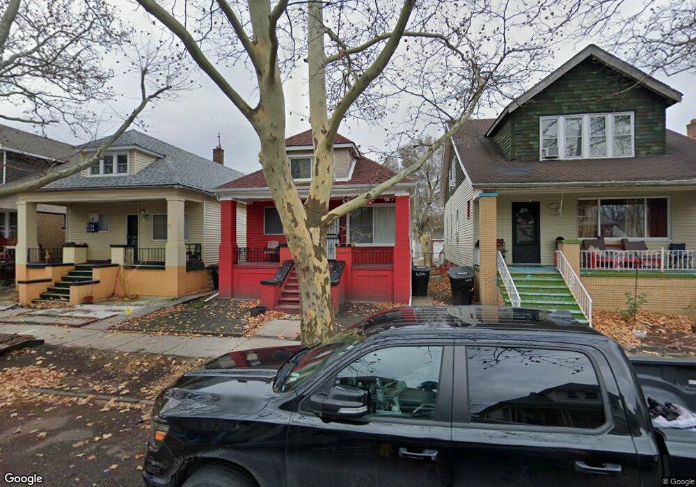 4498 Sobieski St, HamtraMcK, MI 48212 - photo 1