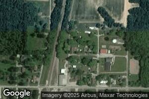 100 Vine St, Watson, IL 62473