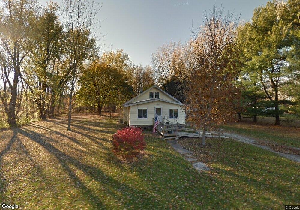 327 N Amboy Rd, Conneaut, OH 44030 - photo 1