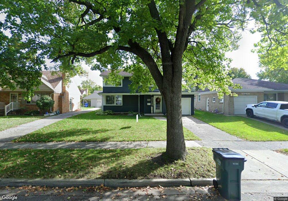 2509 Concord Rd, Lansing, MI 48910 - photo 1