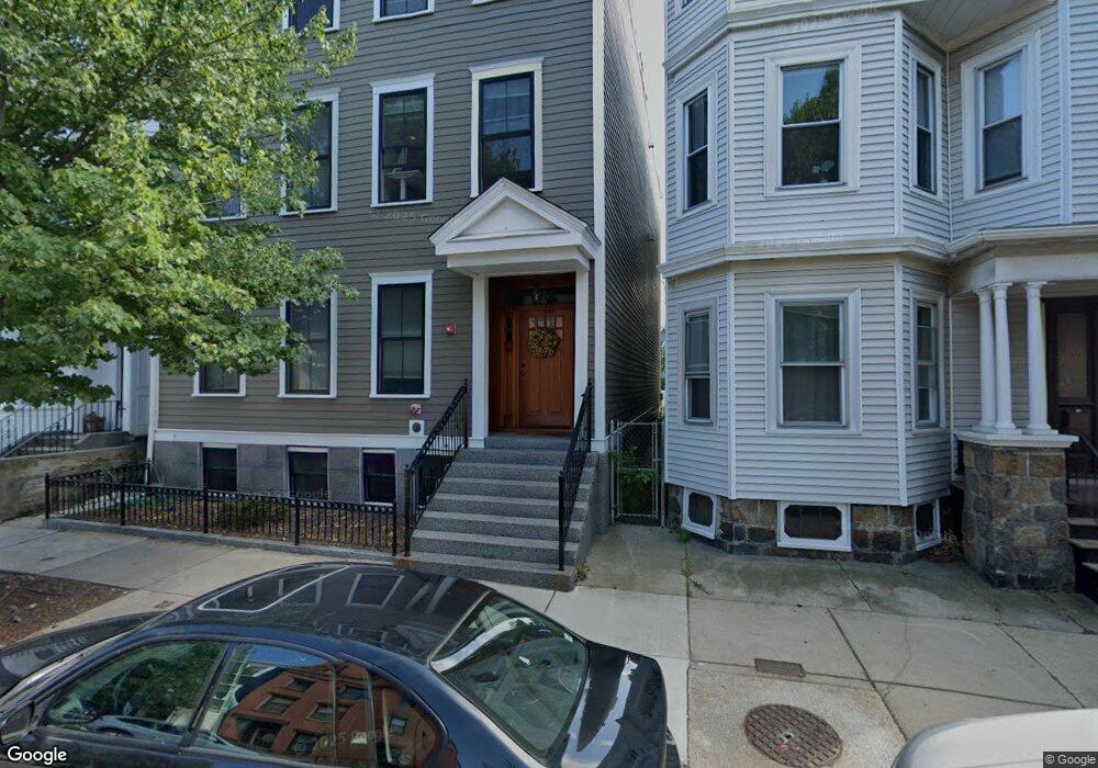 579 E 8th St, Boston, MA 02127 - photo 1
