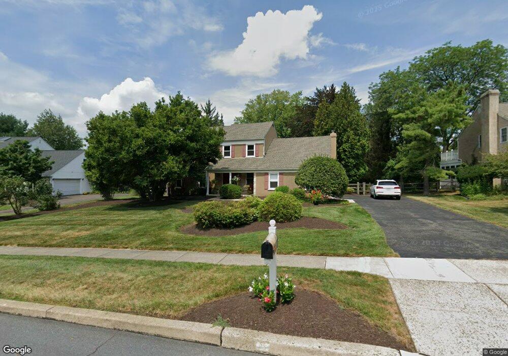 774 Hazelwood Dr, North Wales, PA 19454 - photo 1