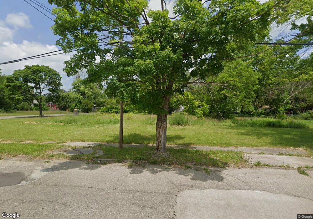 1505 Leith St, Flint, MI 48506 - photo 1