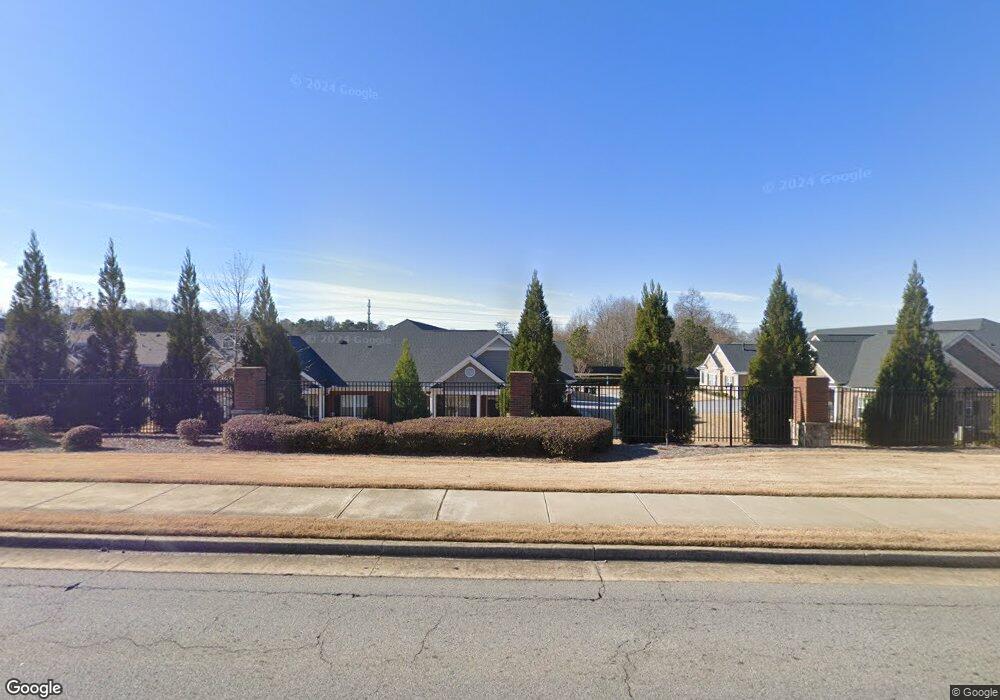 3451 Lindenridge Dr, Buford, GA 30519 - photo 1