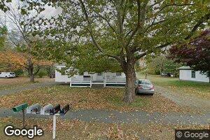 82 Elm St, Hatfield, MA 01038