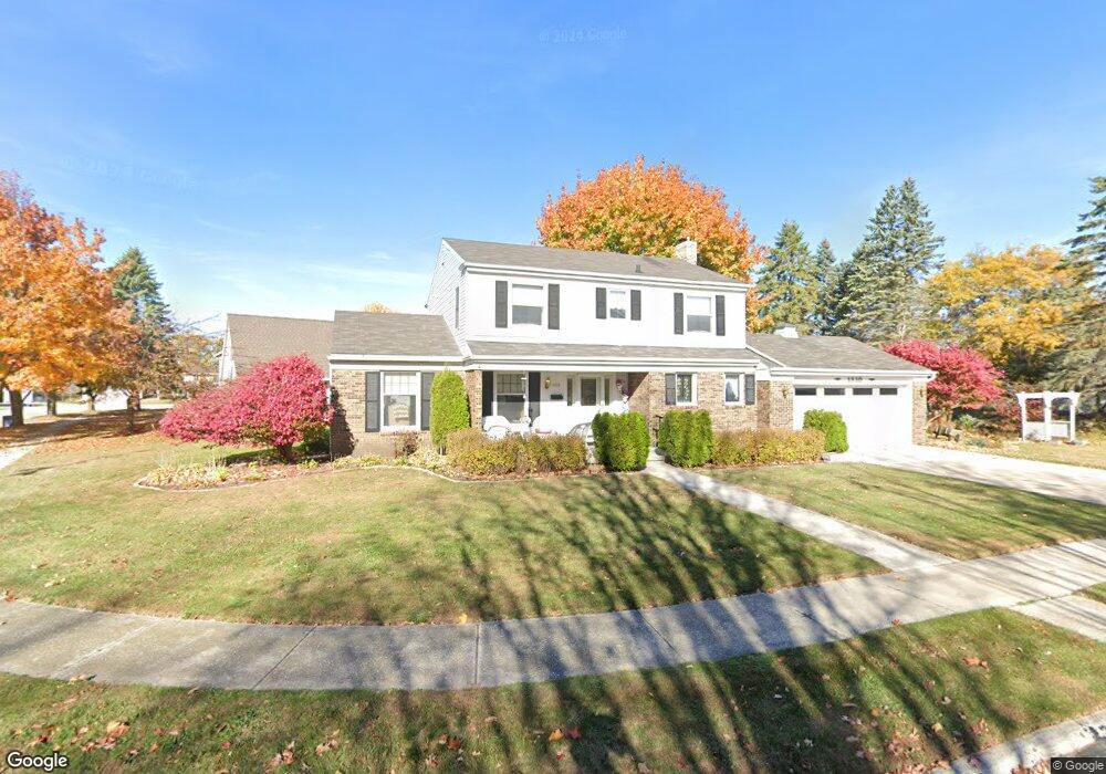 1310 Berge Ave, Manitowoc, WI 54220 - photo 1