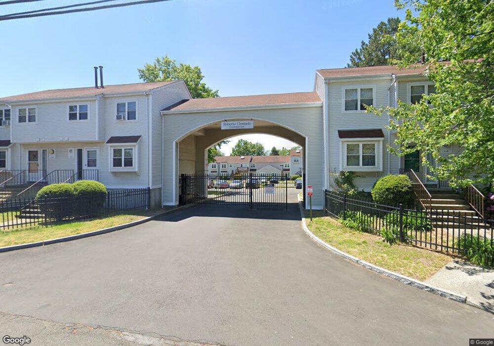 90 Hamilton St unit 7, Bridgeport, CT 06608 - photo 1