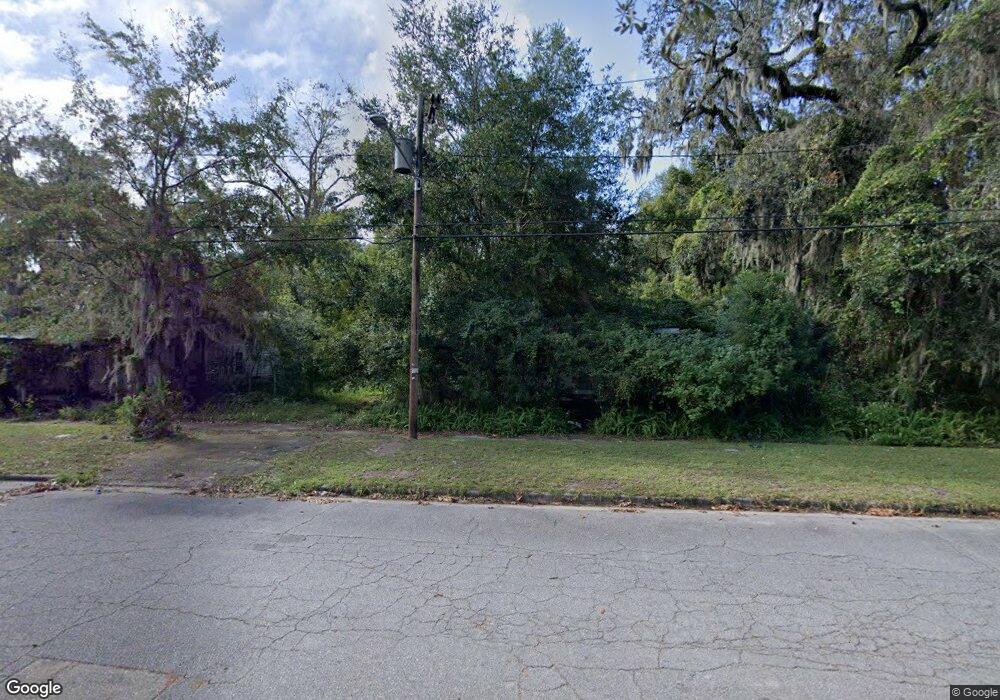 2219 Albany St, Brunswick, GA 31520 - photo 1