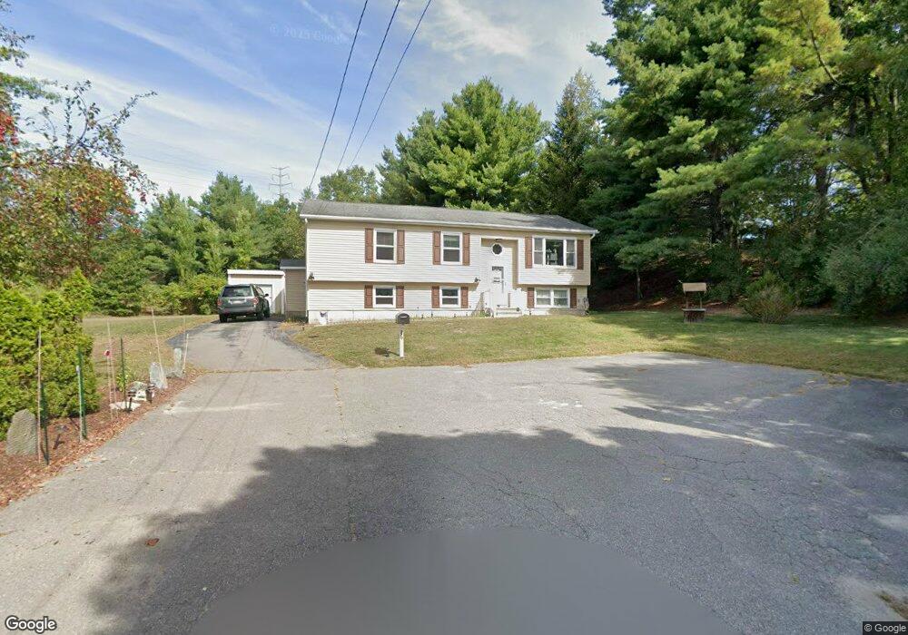 370 Pebble Ln, Leominster, MA 01453 - photo 1