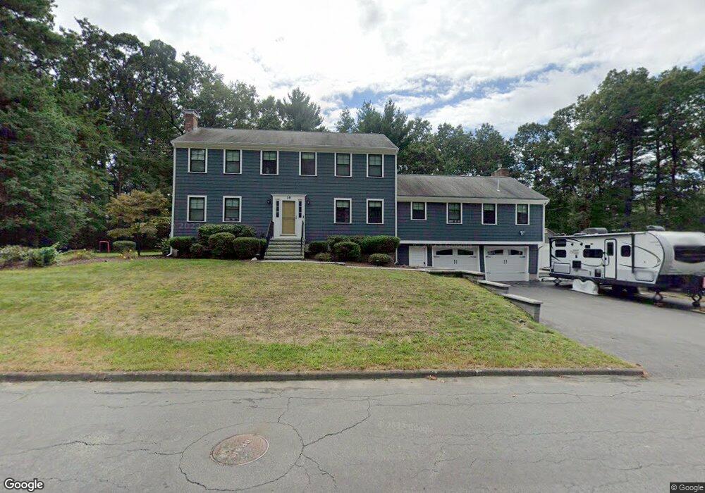 28 Carriage Ln, Walpole, MA 02081 - photo 1