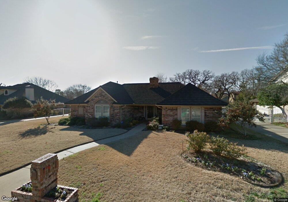 337 Charleston Place, Hurst, TX 76054 - photo 1