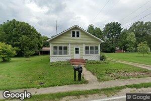 106 E 1st St, Hazleton, IN 47640