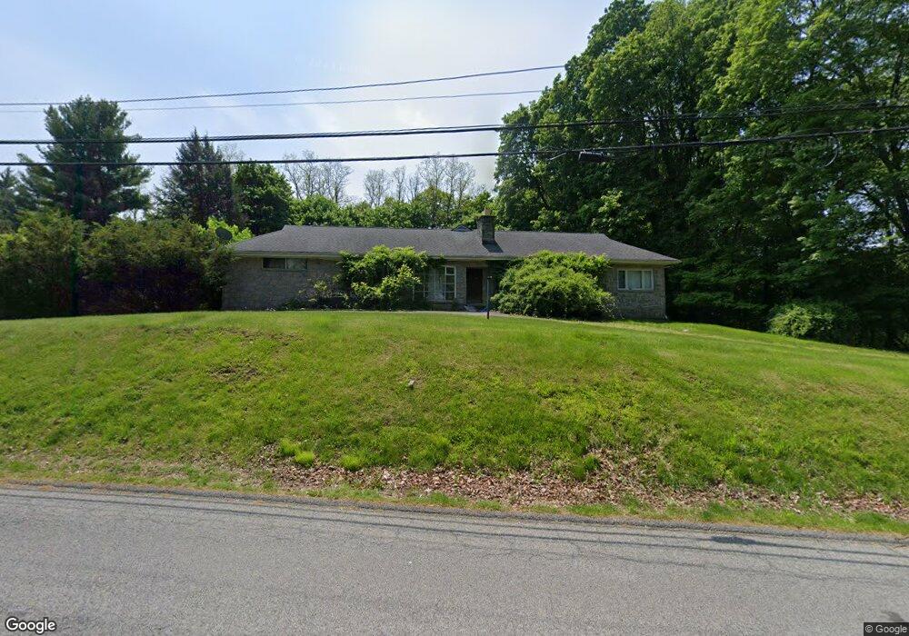 60 Mayer Dr, Suffern, NY 10901 - photo 1