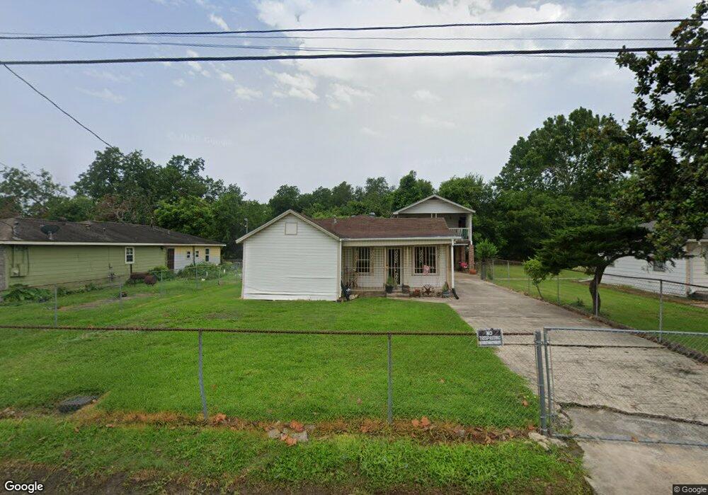 9725 Edgeworth St, Houston, TX 77093 - photo 1